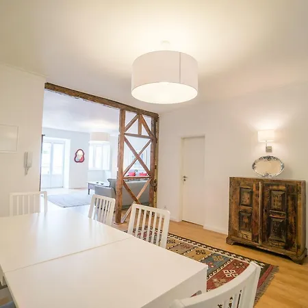 Apartment Castle Magnificent Terrace & Pool *